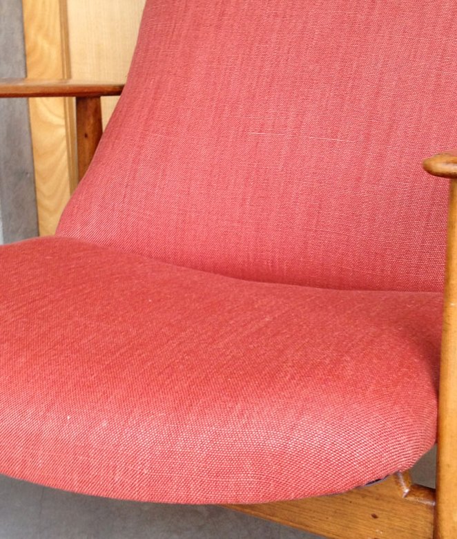 25. Vintage - 10. Fauteuil années 50